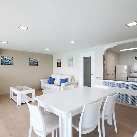 Uhc Acantilados Family Apartment